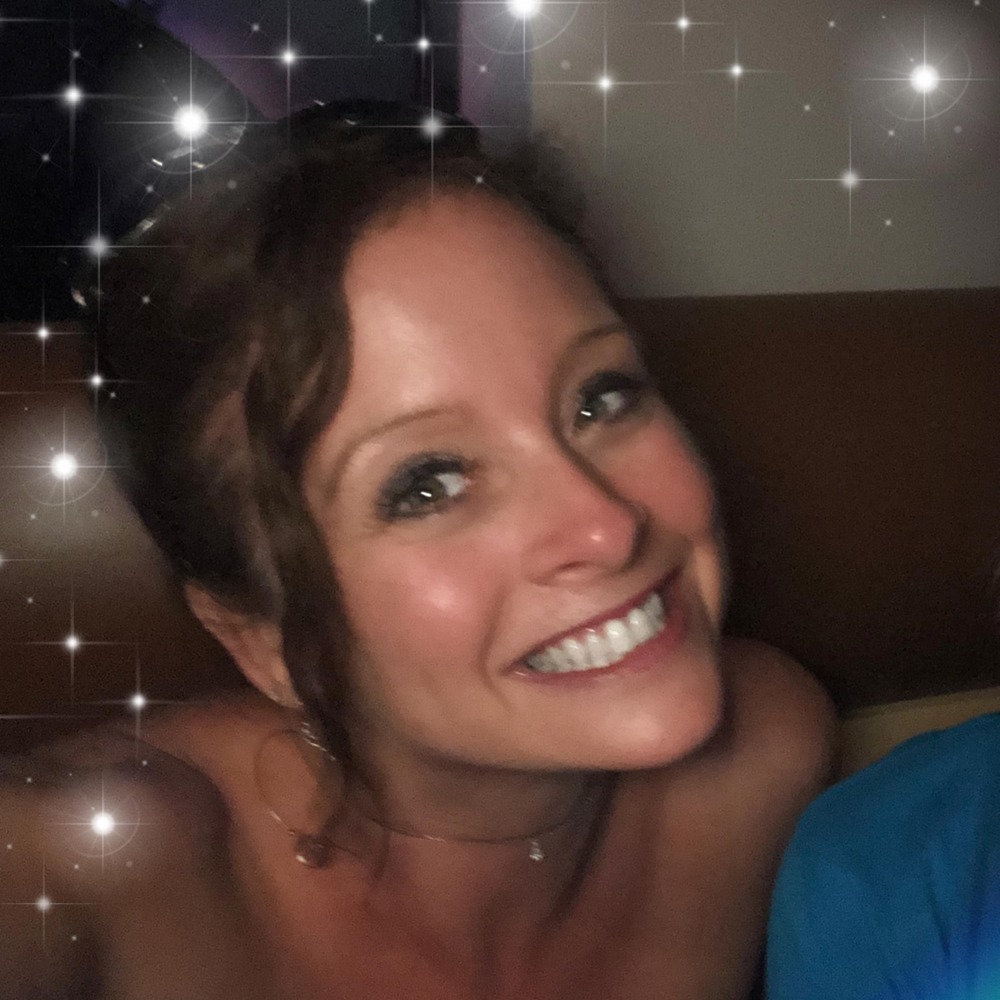 Meet your Posher, Carrie